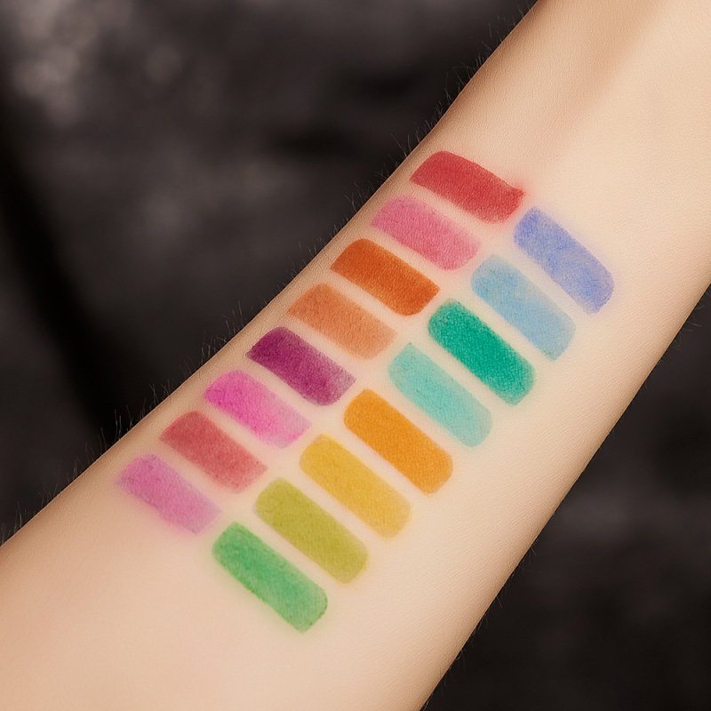 16 Cool Toned Blue Green Eyeshadow Palette (3)
